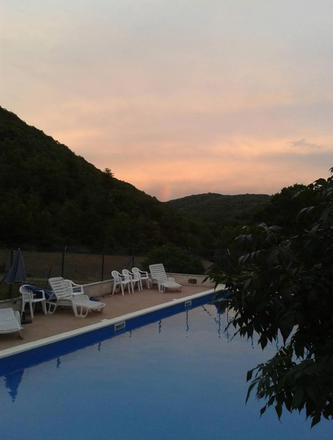 Ferme Les Therondels Saint-Pons-de-Thomieres Екстер'єр фото